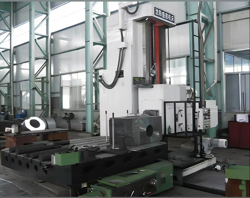 boring and milling machine